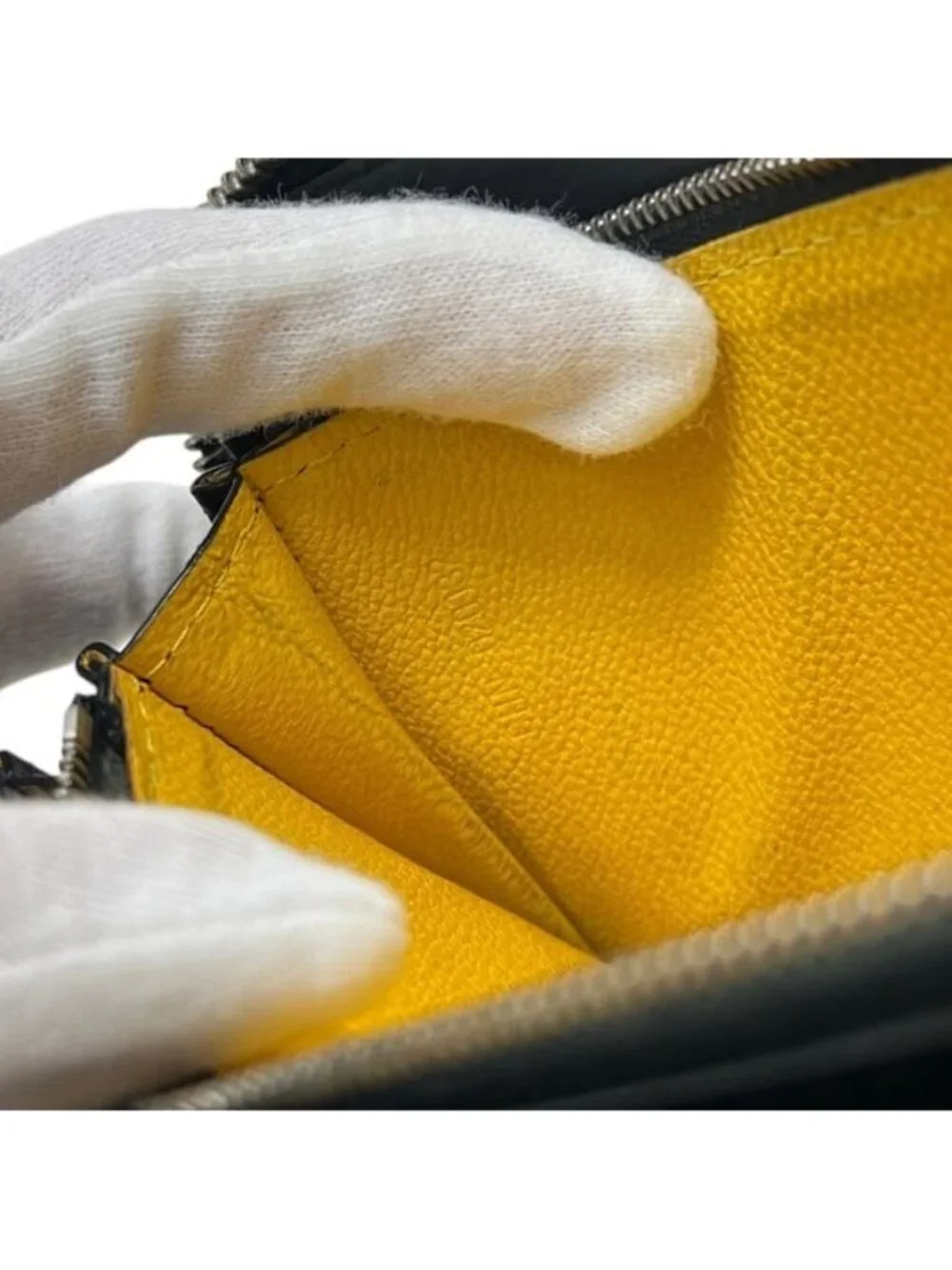 Goyard Zip Around Wallet Matignon GM Round Zip Leather Black Herringbone